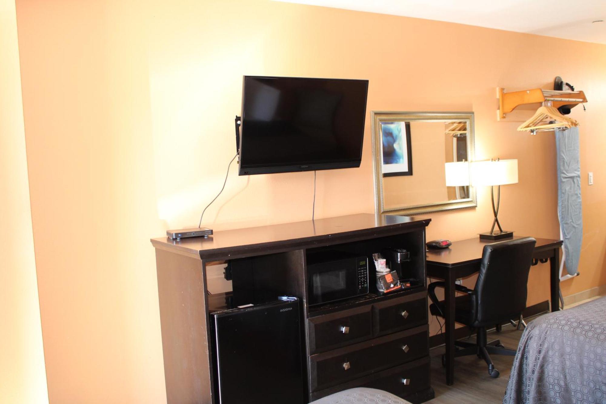 Rancho California Inn เทเมคิวลา ภายนอก รูปภาพ
